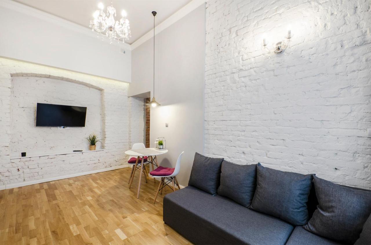 Standard Apartment On 6 Sierpnia Lodz  Ngoại thất bức ảnh